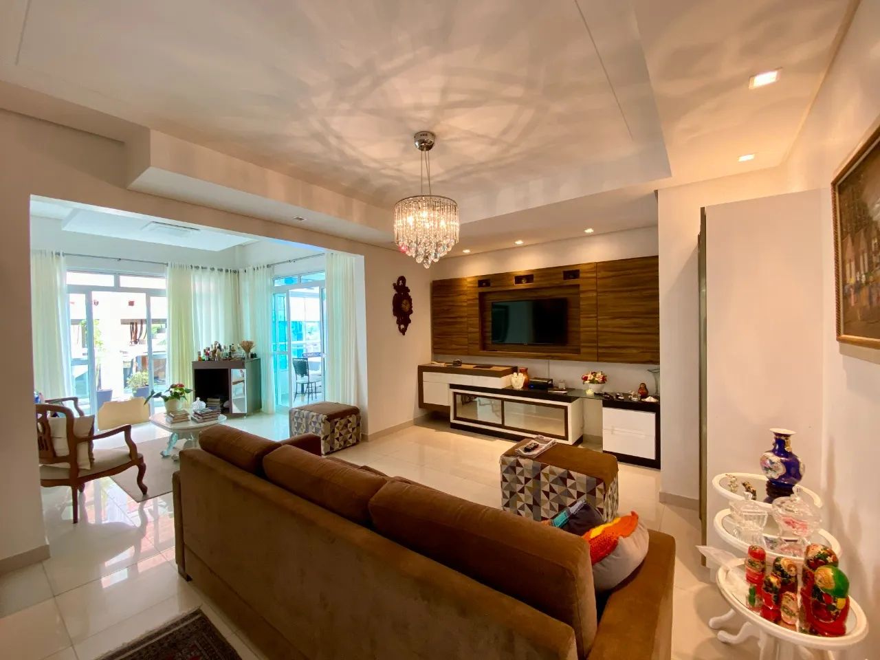 Cobertura com 03 dormitórios no bairro Carvoeira, em Florianópolis/SC!