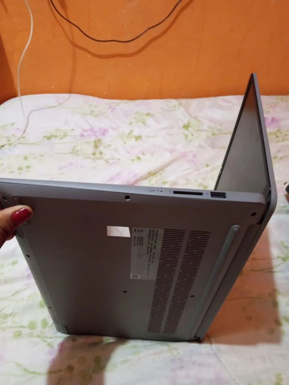 Vendo notebook Lenovo  - Foto 4