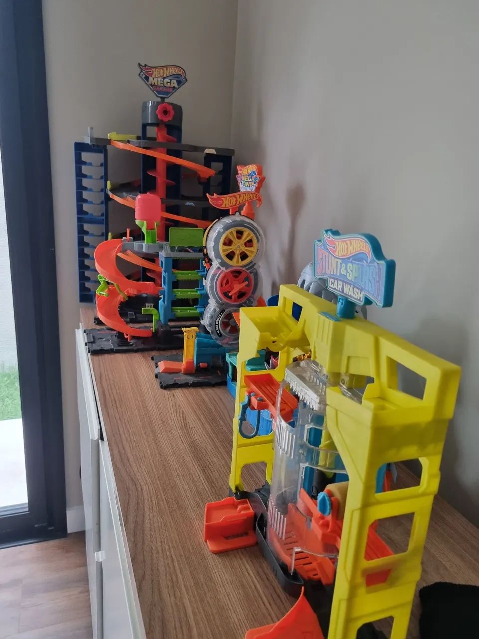 lote 5 hot wheels pista no estado, retirada