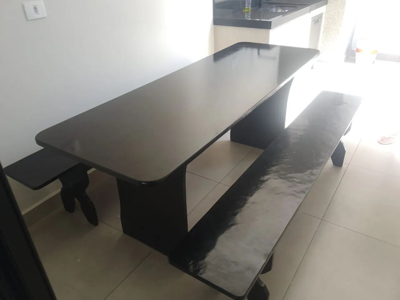 Mesa e bancos em pedra ardósia 