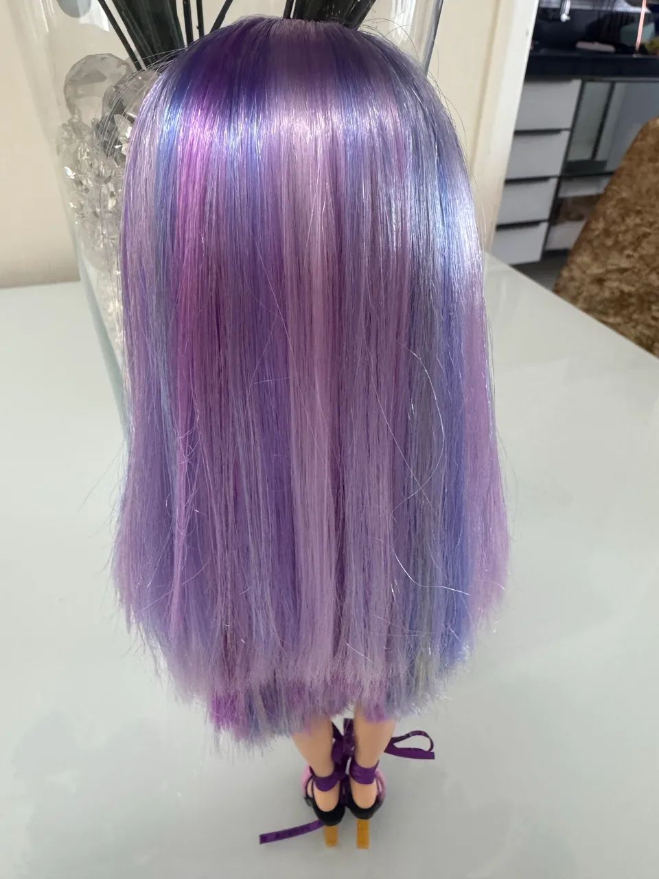 Boneca Rainbow High Violet  - Foto 5