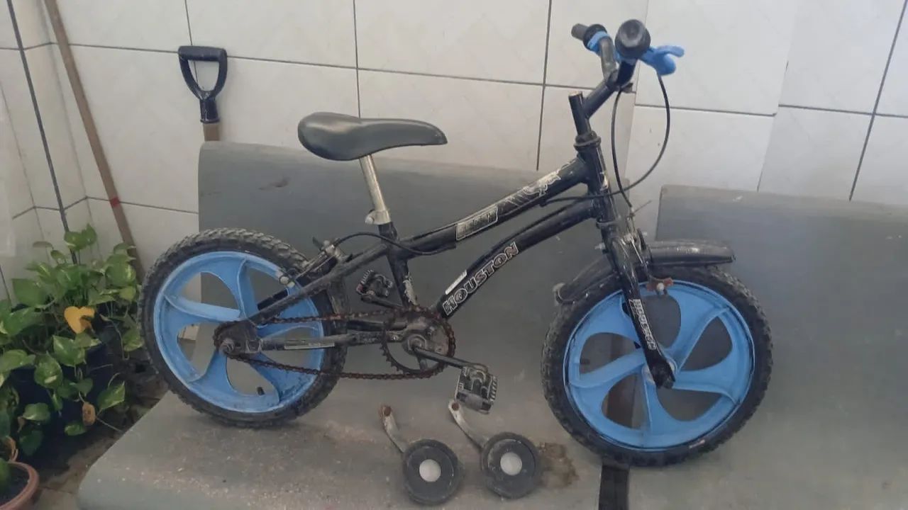 Bicicleta infantil aro 16 - Foto 3