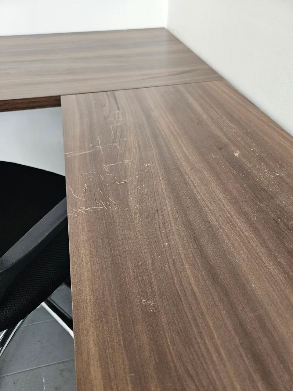 Mesa escritório em L com cadeira - Foto 2