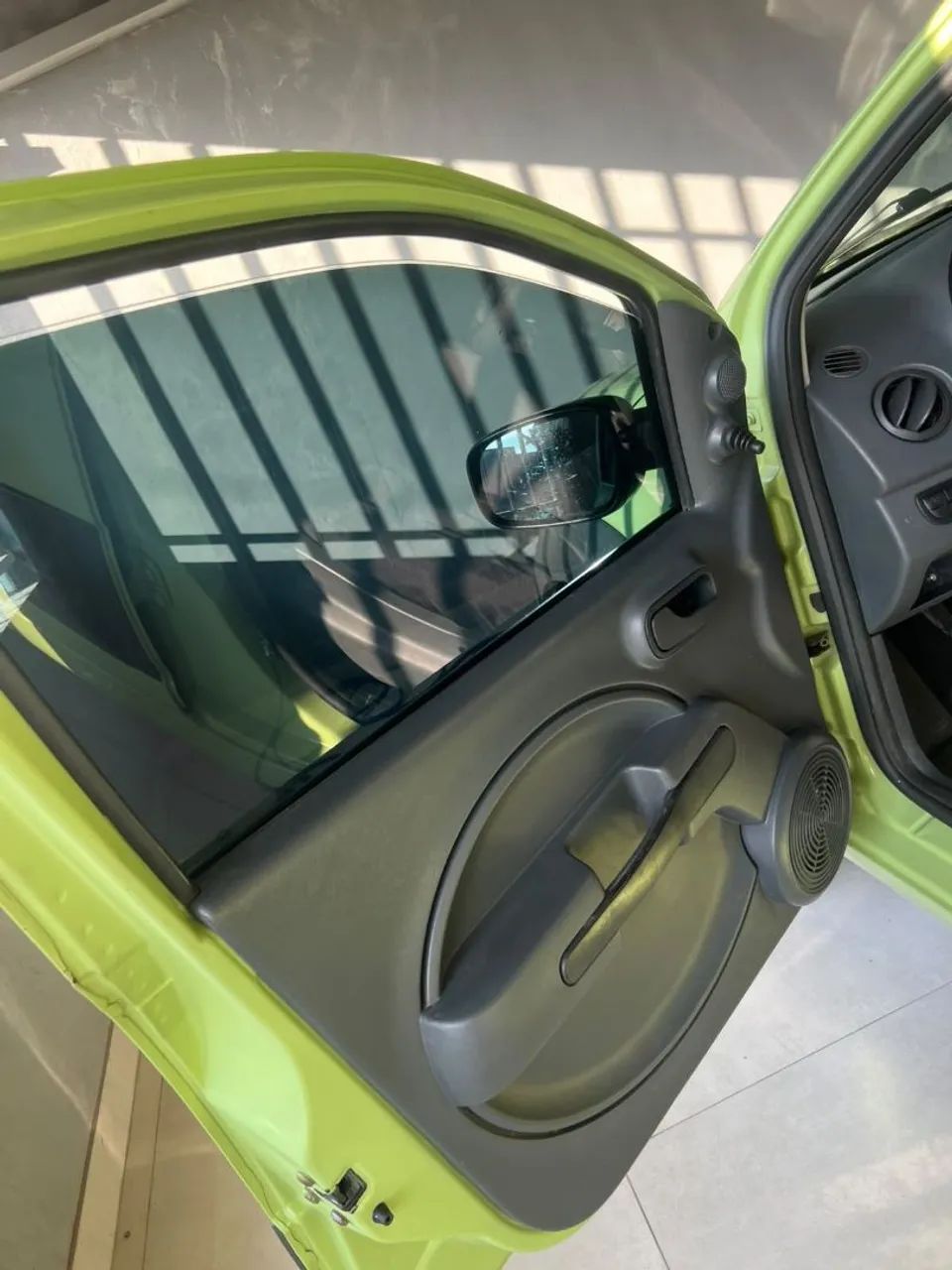 Fiat Uno WAY 1.4 EVO Fire Flex 8V 5P 2011 - Foto 4