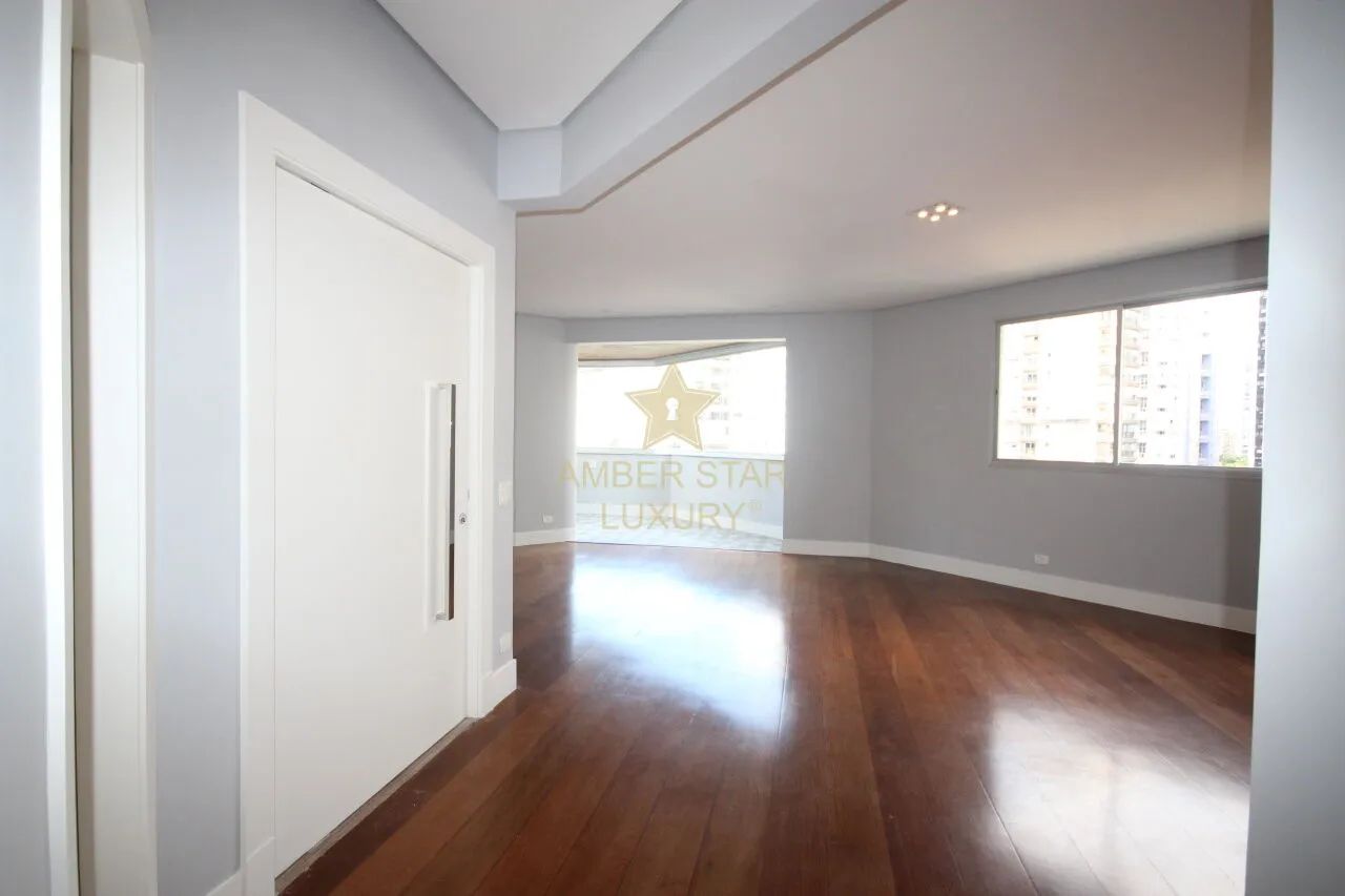 Amplo Apartamento Mobiliado em Endereço Privilegiado - Foto 3