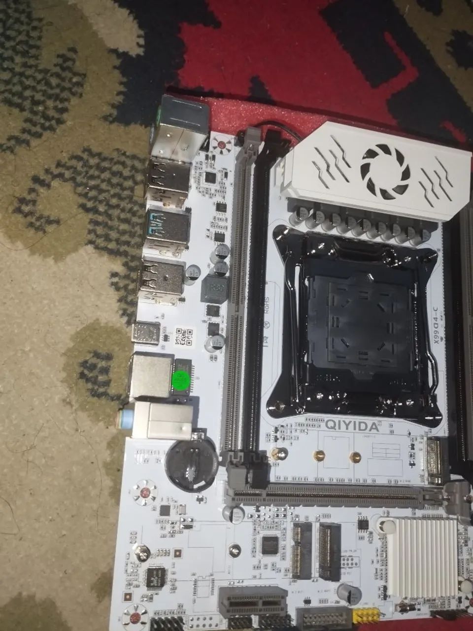 Placa mãe x99 D4 qiyida  - Foto 4