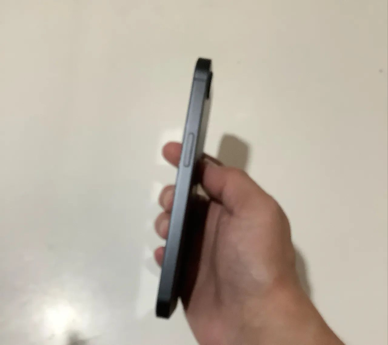 Iphone 16e  - Foto 5