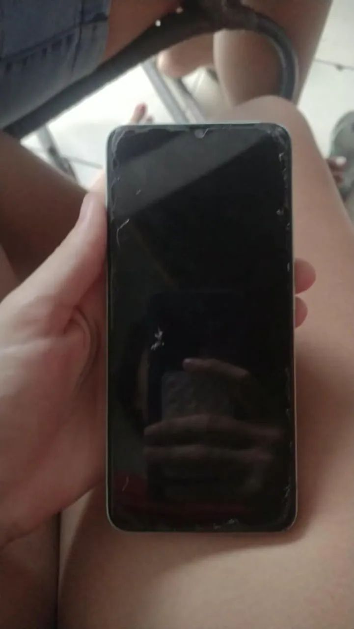 Vende para trocar com uma iPhone 8 plus ou outro  - Foto 2