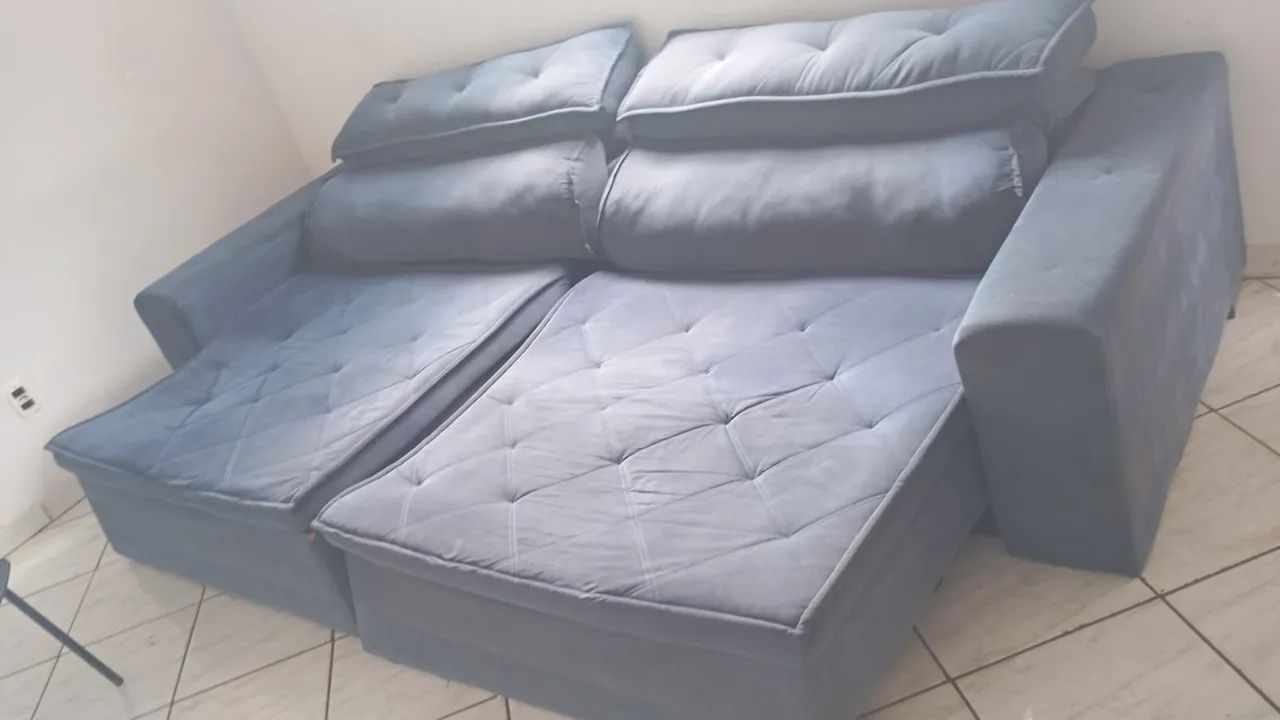 Vende-se este Sofá Azul65569112244993122