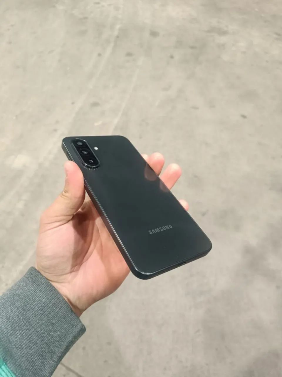 Samsung A7 - Foto 2