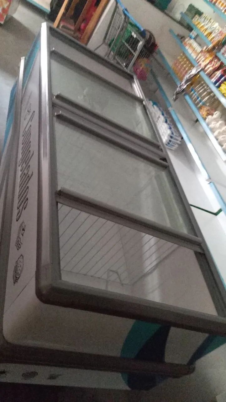 frizzer e pratileiras