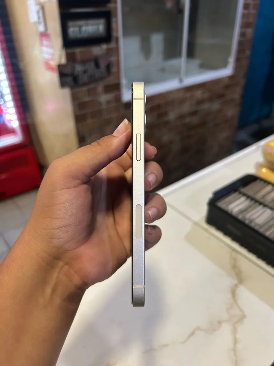 Vendo iPhone 12 branco 128GB - Foto 3