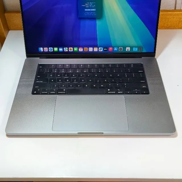 MACBOOK PRO 16 M2 PRO - 32GB/512GB - 216 CICLOS - SPACE GRAY - Foto 2