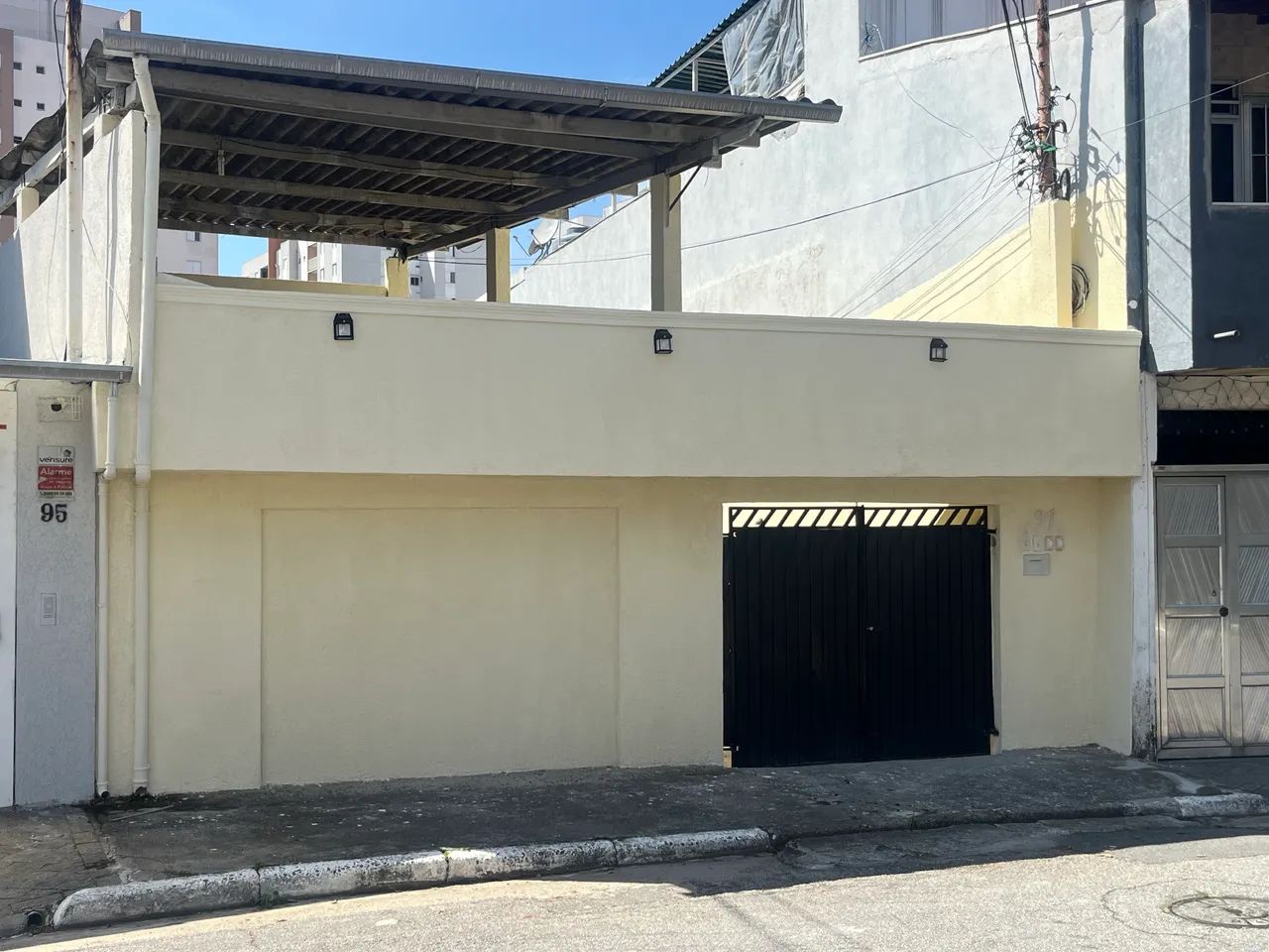 Casa Terreno 4 casas(Renda para o resto da vida)