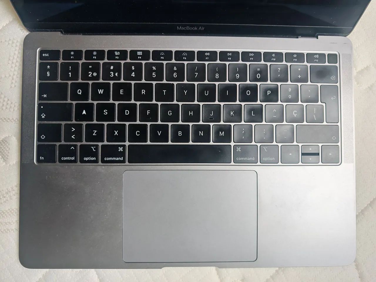 MacBook Air 2019 - Foto 2
