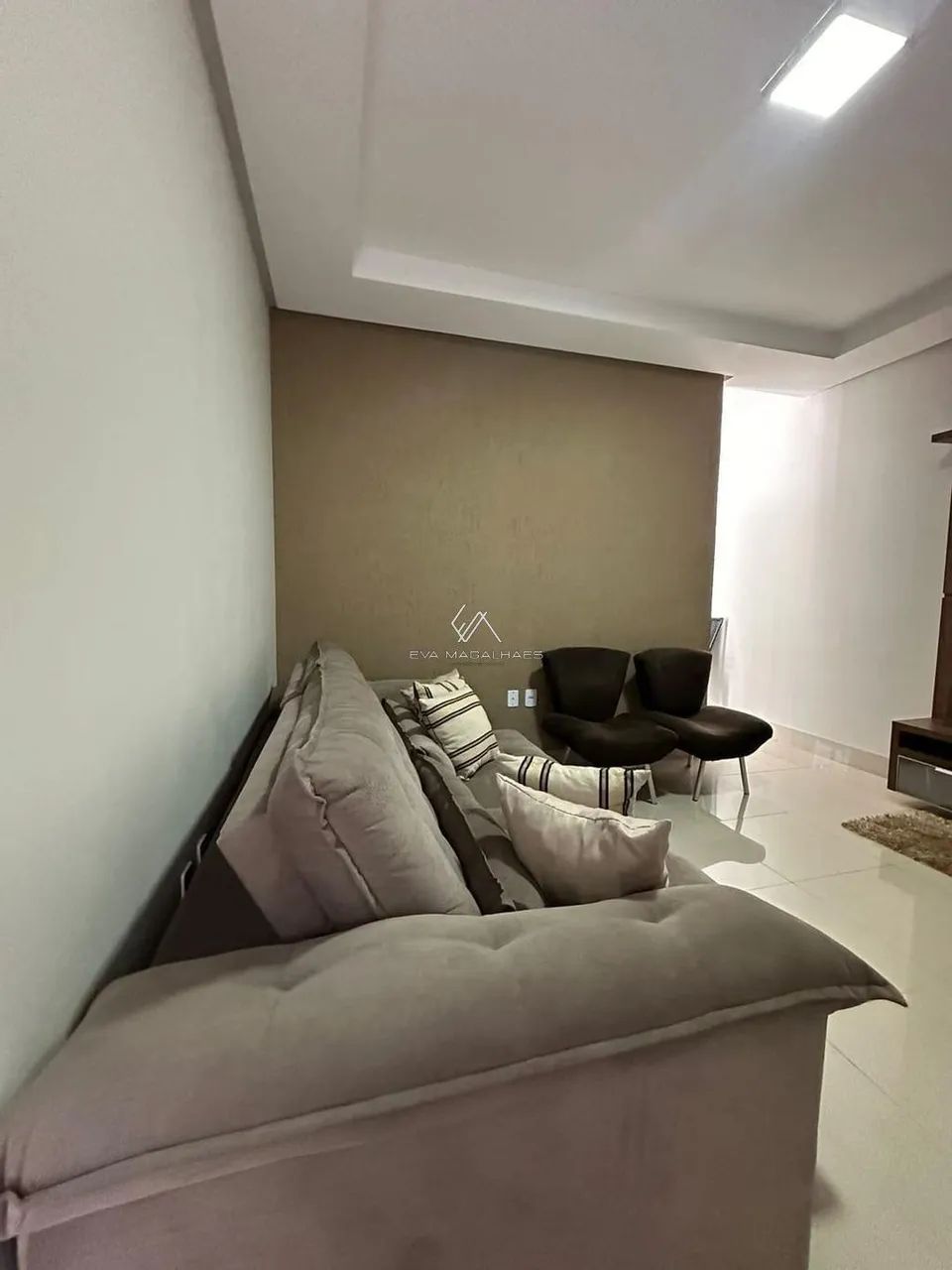 Casa à venda em Goiânia, Vila Santa Rita, com 3 quartos, com 115 m² - Foto 3