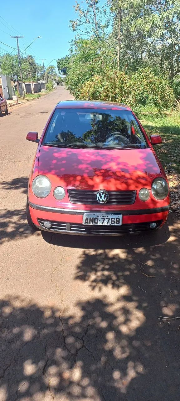 Volkswagen Polo Sedan 1.6 MI Total Flex 8V 4P 2005