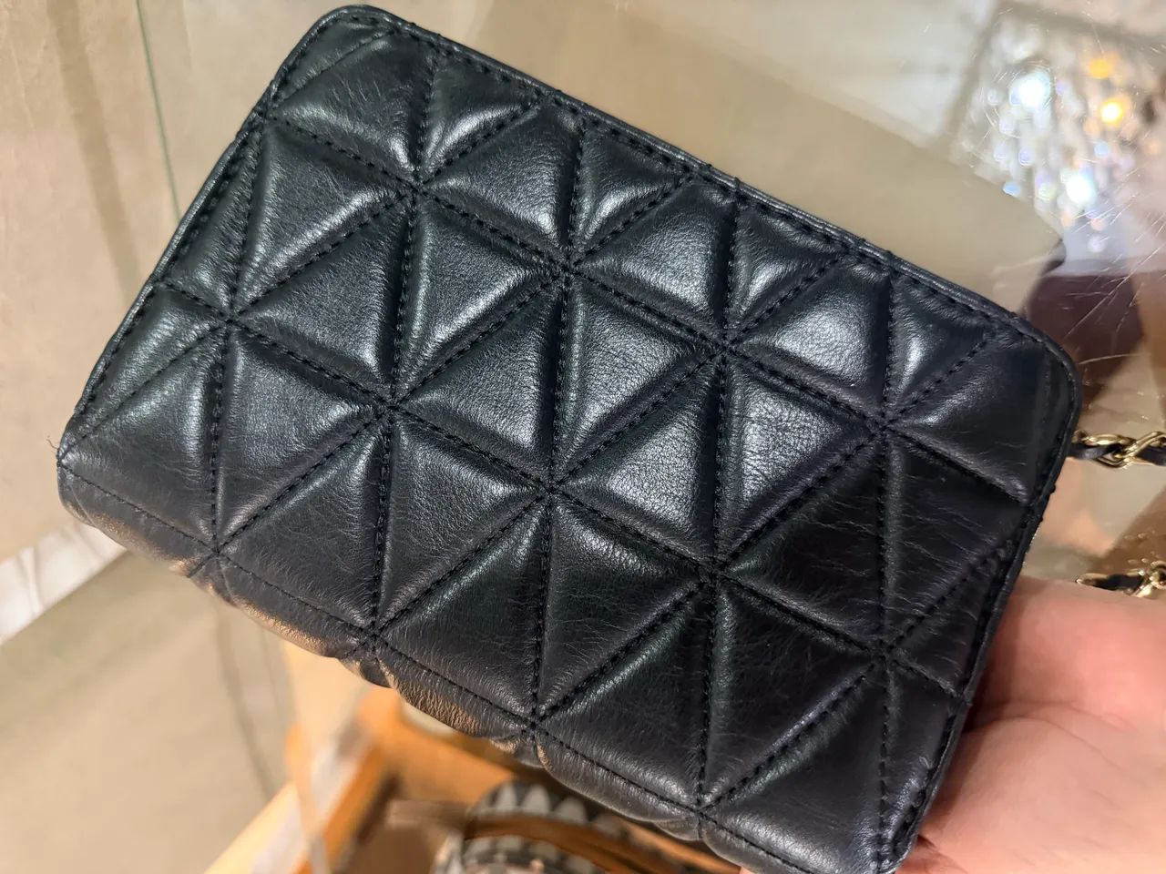 Bolsa Schutz Triangle 944 - Foto 5