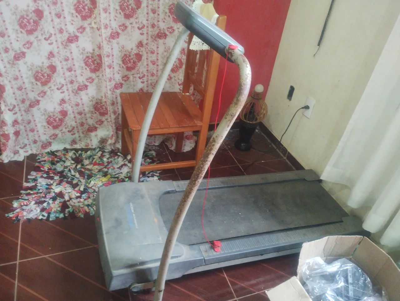 Vendo esteira de caminhar com defeito  - Foto 3