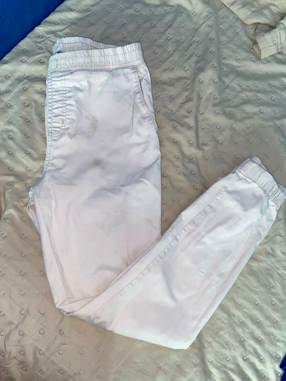 Vendo 2 calça por 75 - Foto 3