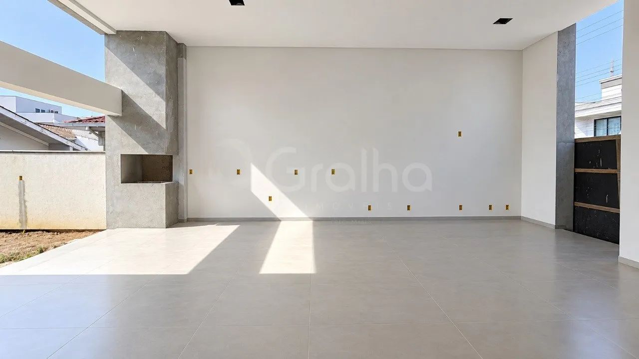 Casa de 185m² com 3 dormitórios no Carianos - Foto 3