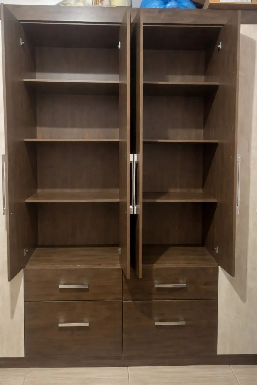Guarda Roupa Casal 8 portas - Foto 2