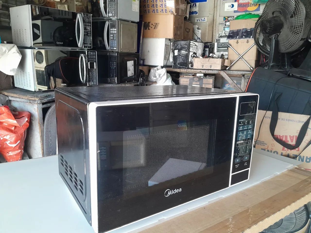 Micro-ondas midea usado com garantia  - Foto 2