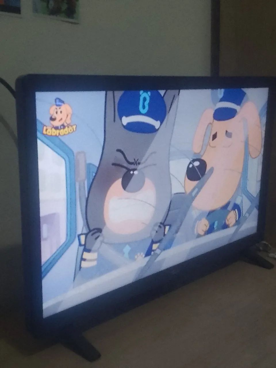 Tv LG de 24 polegadas nova pegando perfeitamente 