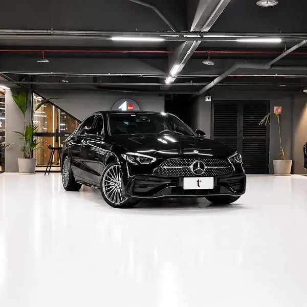 Mercedes-Benz C-200 2025