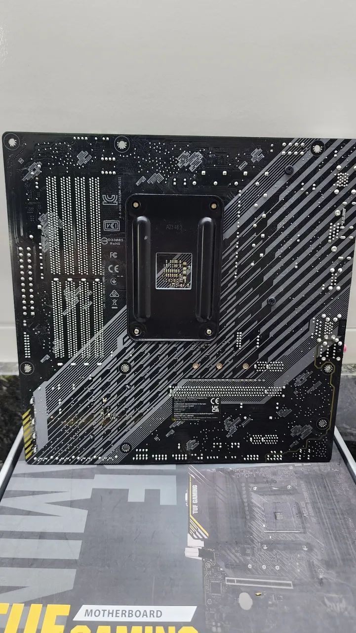 TUF Gaming A520M-Plus II - COM DEFEITO - Foto 2