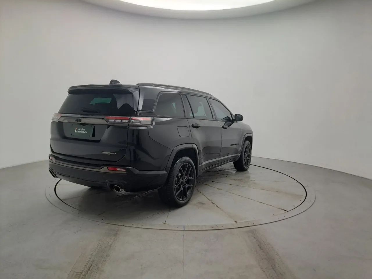 Jeep Commander Black Hurricane 2.0 4x4 TB Aut, foto 5 de 18
