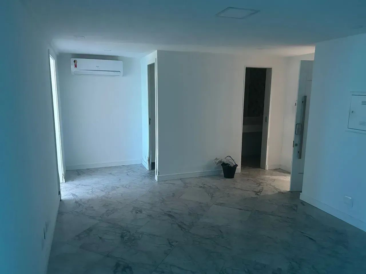 Sala/Conjunto para venda possui 95 metros quadrados - Foto 5