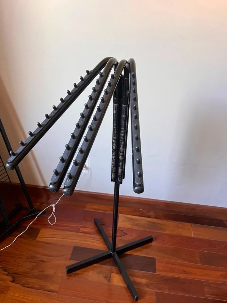 Arara de chão 