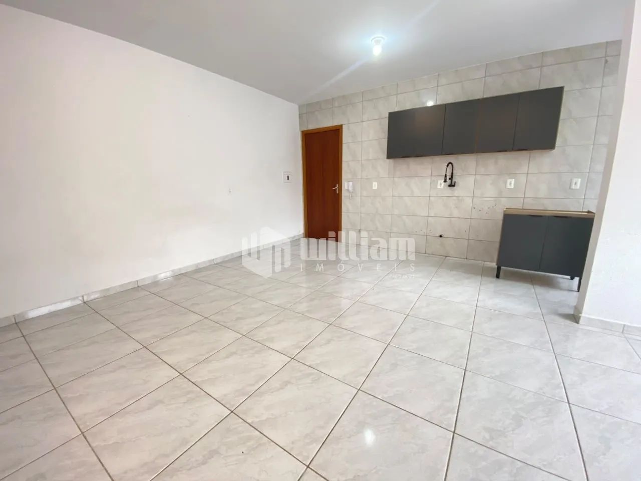 APARTAMENTO COM 2 QUARTOS PARA LOCAÇÃO - RIO BRANCO