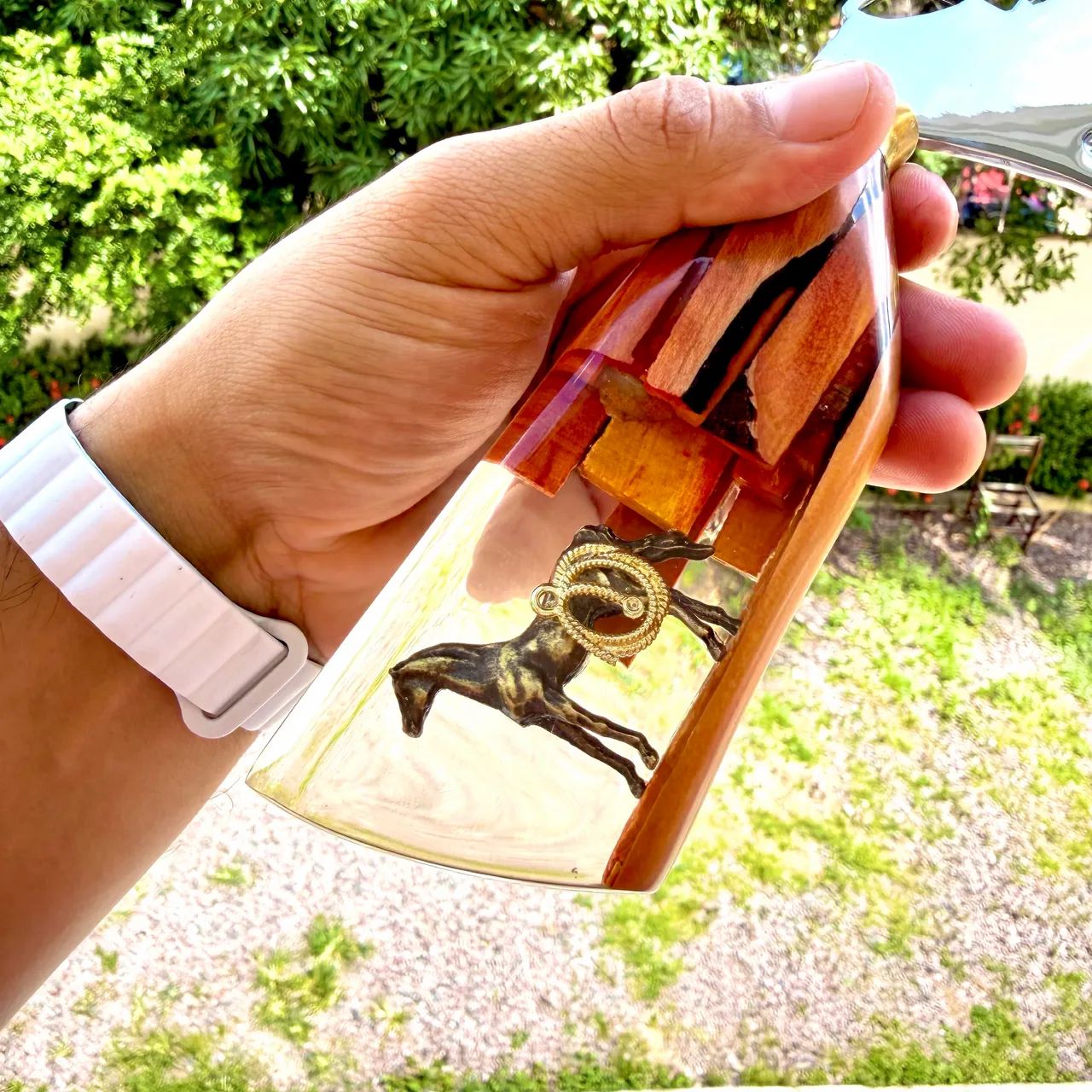 facas artesanais com cabo de madeira ,resina ,osso - Foto 4