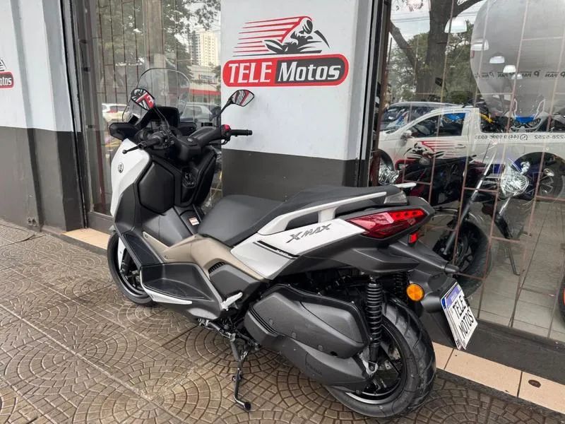 YAMAHA XMAX 250 ABS 2025 - Foto 5