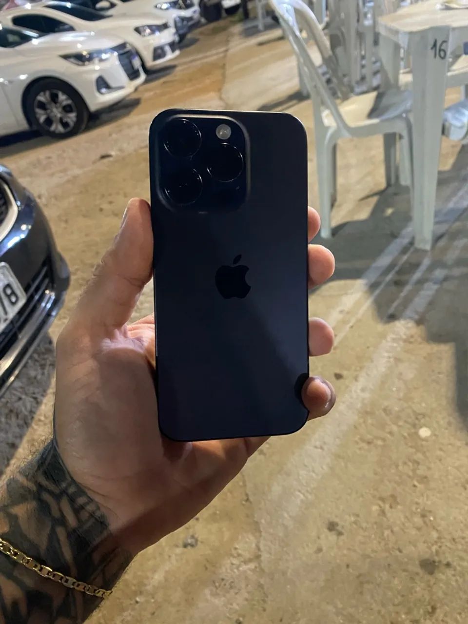 IPHONE 15 PRO 256 EXCELENTE ESTADO - Foto 3