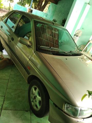 Vendo ou troco por carro mais novo ou moto ou gado tmbm