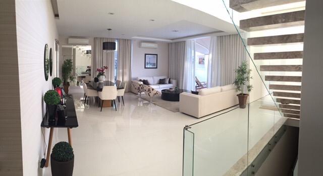 Casa cond. de Luxo, mobiliada, 5/4, sendo 4 Suítes, com piscina - Foto 5