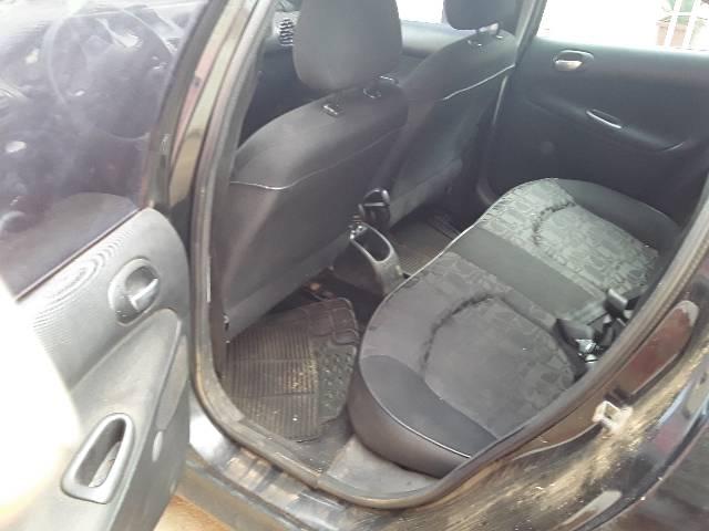 Peugeot 206 1.4 ano 2004/2005 - Foto 2