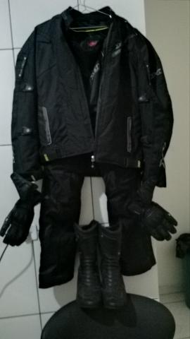 Conjunto completo para motociclista