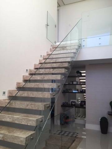 Casa cond. de Luxo, mobiliada, 5/4, sendo 4 Suítes, com piscina - Foto 4