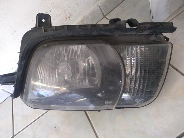Farol Camaro