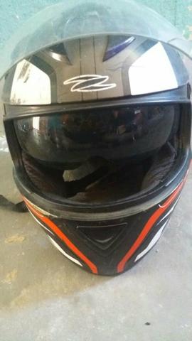 Dois capacete e um par de retrovisor - Foto 8