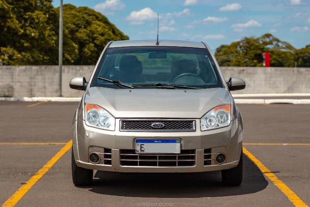 Ford Fiesta Sedan 1.6 Flex - Completo - Foto 2