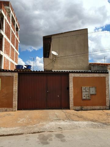 Imóvel com 06 residências na Ceilândia Norte-DF