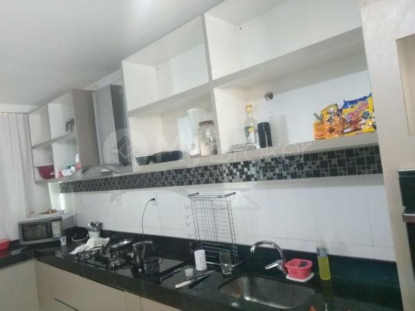 Casa sobrado com 5 quartos na Vila Santa Helena em Goiânia - Foto 18