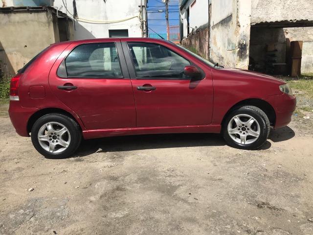 Fiat Palio Celebration 1.0 - 2006/07 - Foto 4