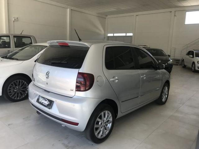Volkswagen Fox 1.6 Highline 2014 - Foto 11