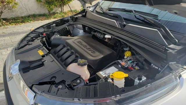 Fiat TORO Freedom AT6 1.8 ano 2018 16V, cor prata, otimo estado - Foto 9